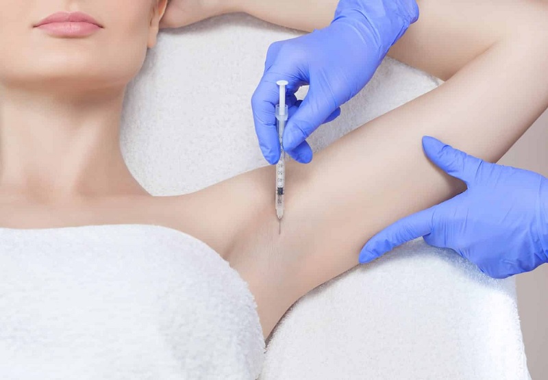 tiêm botox trẻ hoá da vùng nách