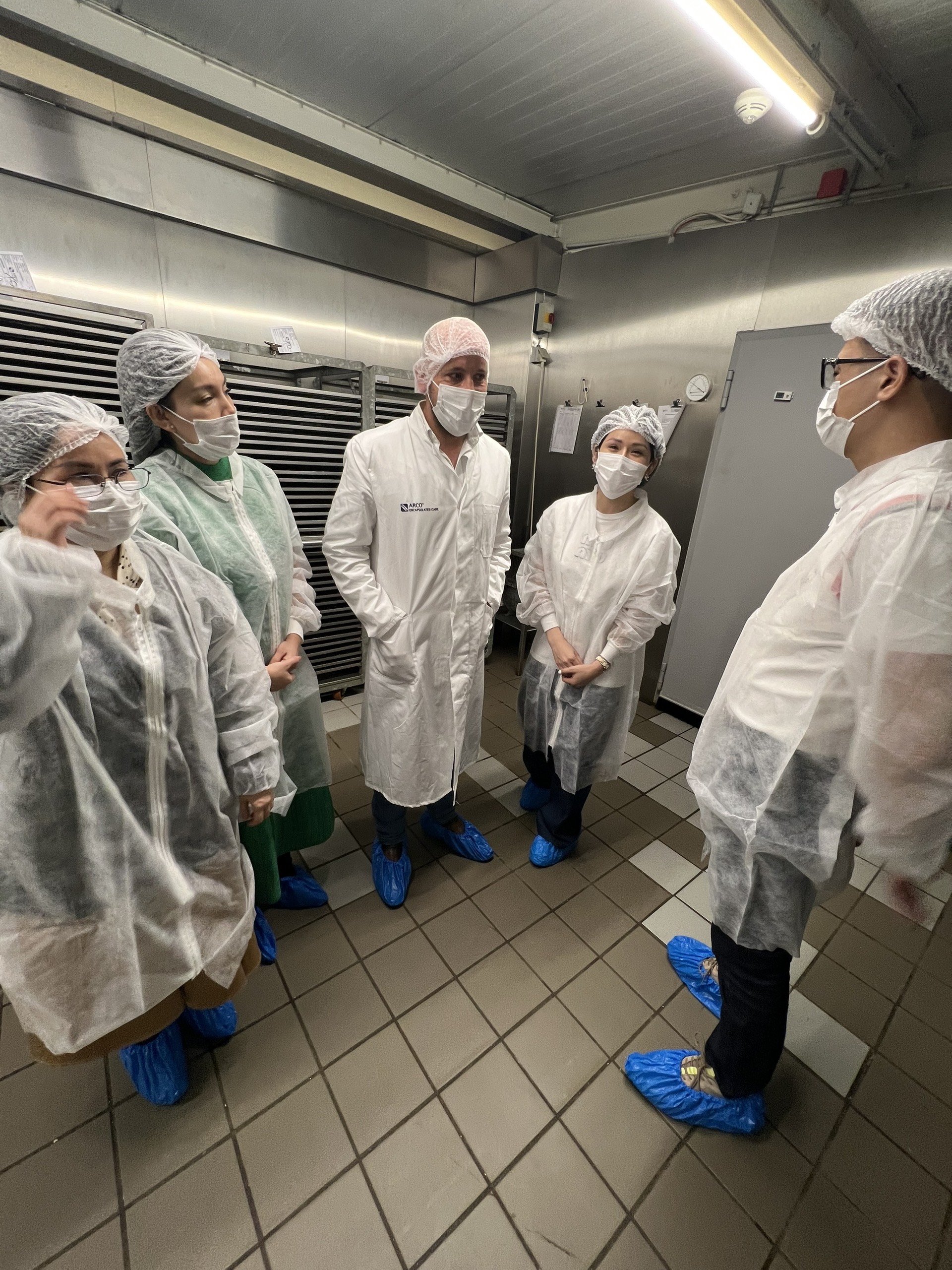 P2H Group cùng Bhmed đã tổ chức thành công chuyến tham quan Văn phòng chủ quản LBA tại Paris và phòng LAB, cơ sở A.R.C.O nơi bào chế viên uống trẻ hóa tế bào Bhmed